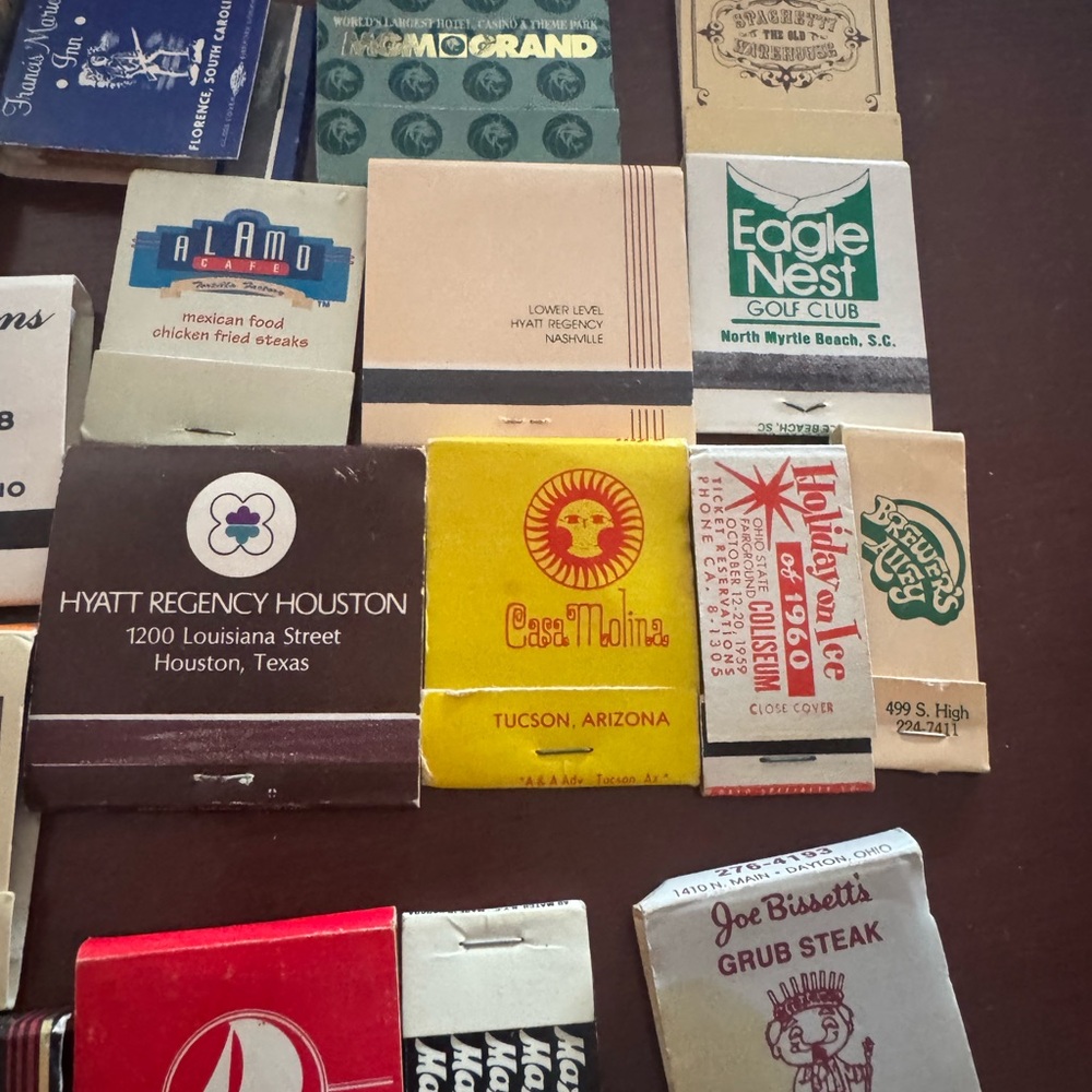 Colorful Matchbook Collection - Picture 7 of 10